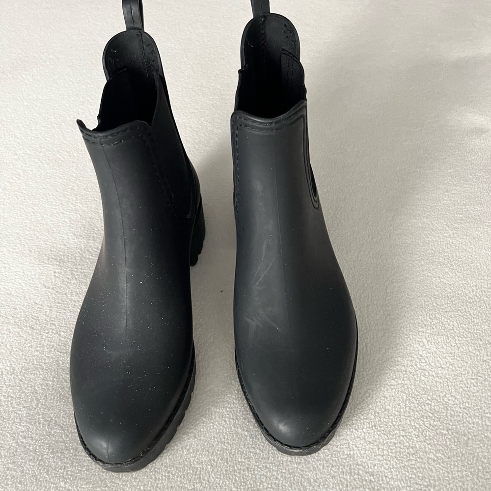 Waterproof Chelsea Boot